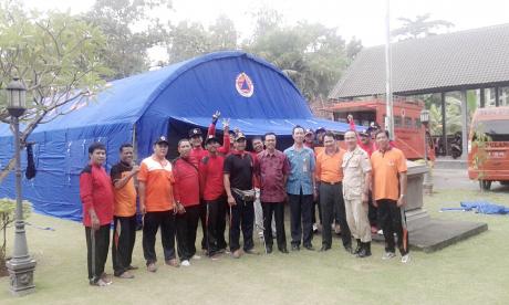 TEAM BPBD KOTA DENPASAR PERSIAPAN LOMBA PEMASANGAN TENDA