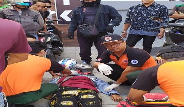 Kecelakaan Lalu Lintas di Jalan Gatot Subroto Barat