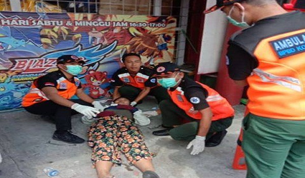 Kecelakaan Lalu Lintas di Jalan Buluh Indah Depan Clandys
