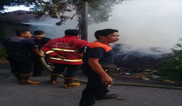 Kecelakaan Lalu Lintas di Jalan Gatot Subroto