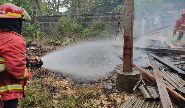 Kebakaran di Jalan Tukad Balian