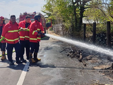 Kebakaran di Jalan Tukad Bulan Desa Serangan