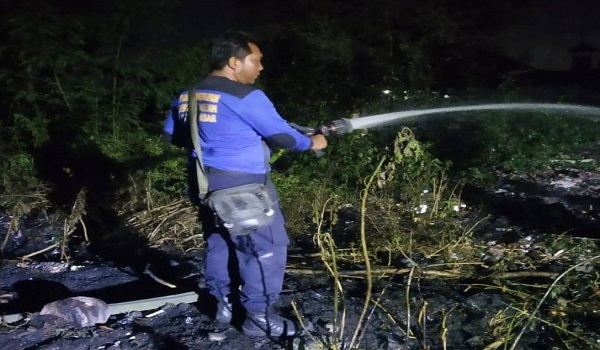 Kebakaran di Jalan Gatot Subroto Barat