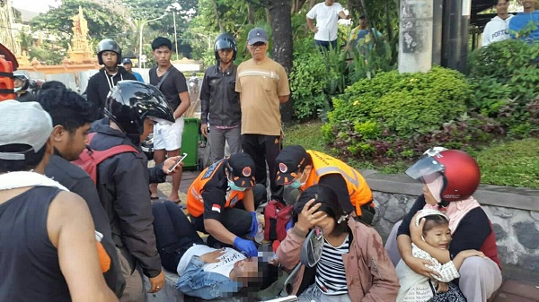 Kecelakaan Lalu Lintas di Jalan Gatot Subroto