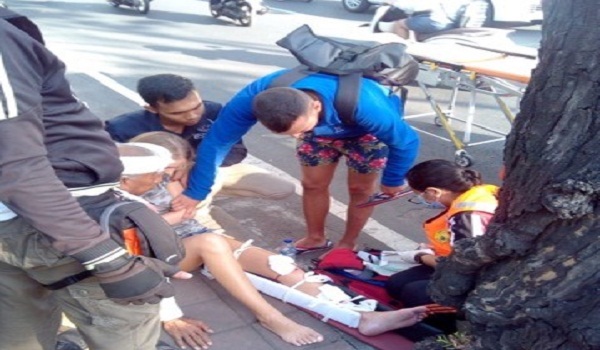 Kecelakaan Lalu Lintas di Jalan Hangtuah