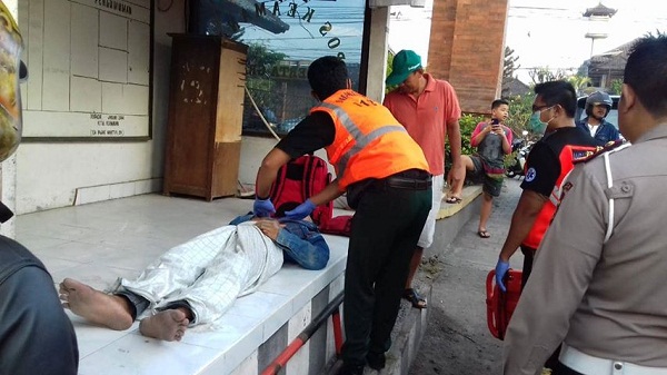 Kecelakaan Lalu Lintas di Jalan Gatot Subroto Timur