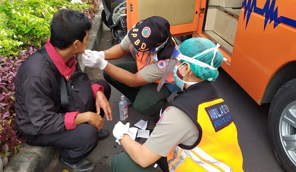 Kecelakaan Lalu Lintas di Jalan Puputan Renon Simpang Sudirman