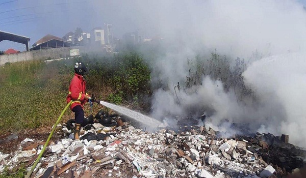 Kebakaran di Jalan Mahendradatta